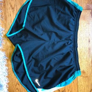 black nike shorts
